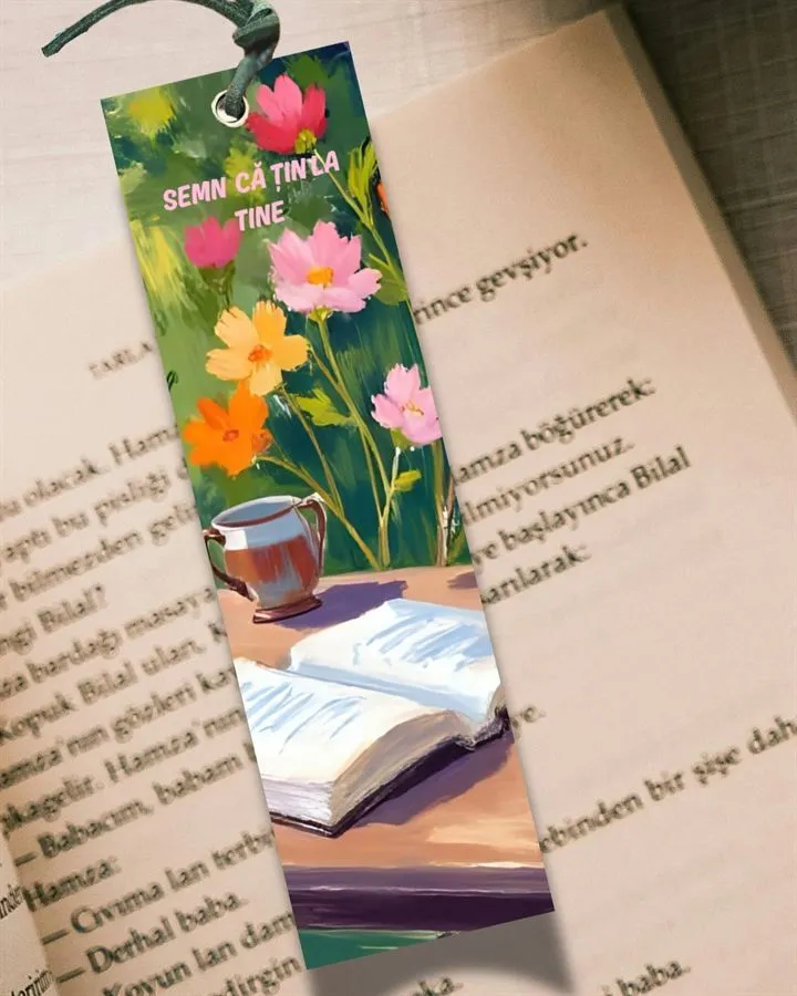 Semn de carte handmade cu carte și cafea.